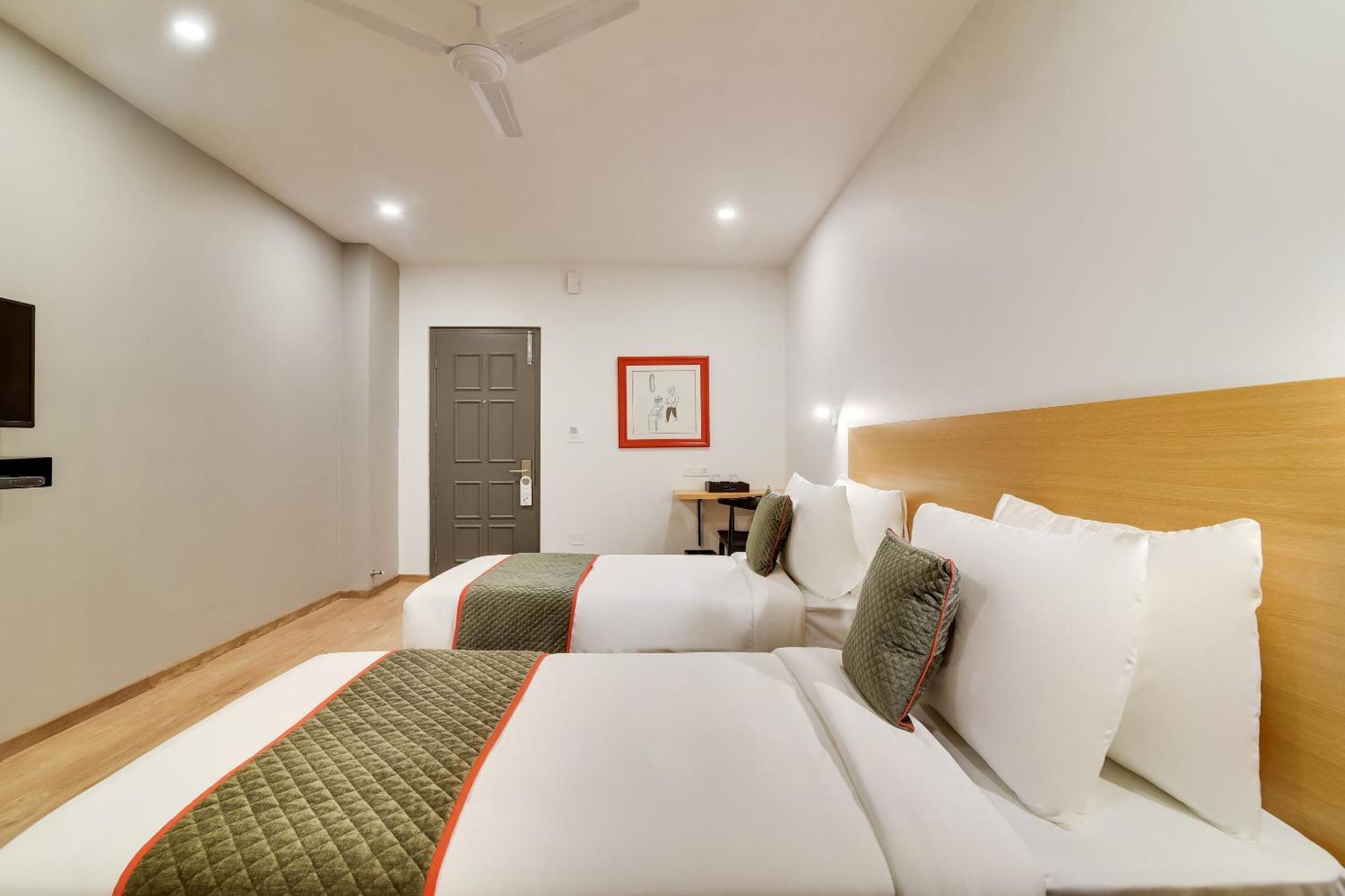 Townhouse Kovilambakkam Chennai Exterior foto